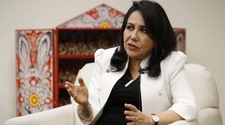 La ministra de la Mujer dijo que Perú es un "país de violadores" y opositores pidieron su renuncia