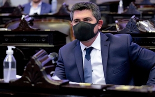 Orrego pidió disculpas por su arrebato en vivo: "Soy muy pasional"