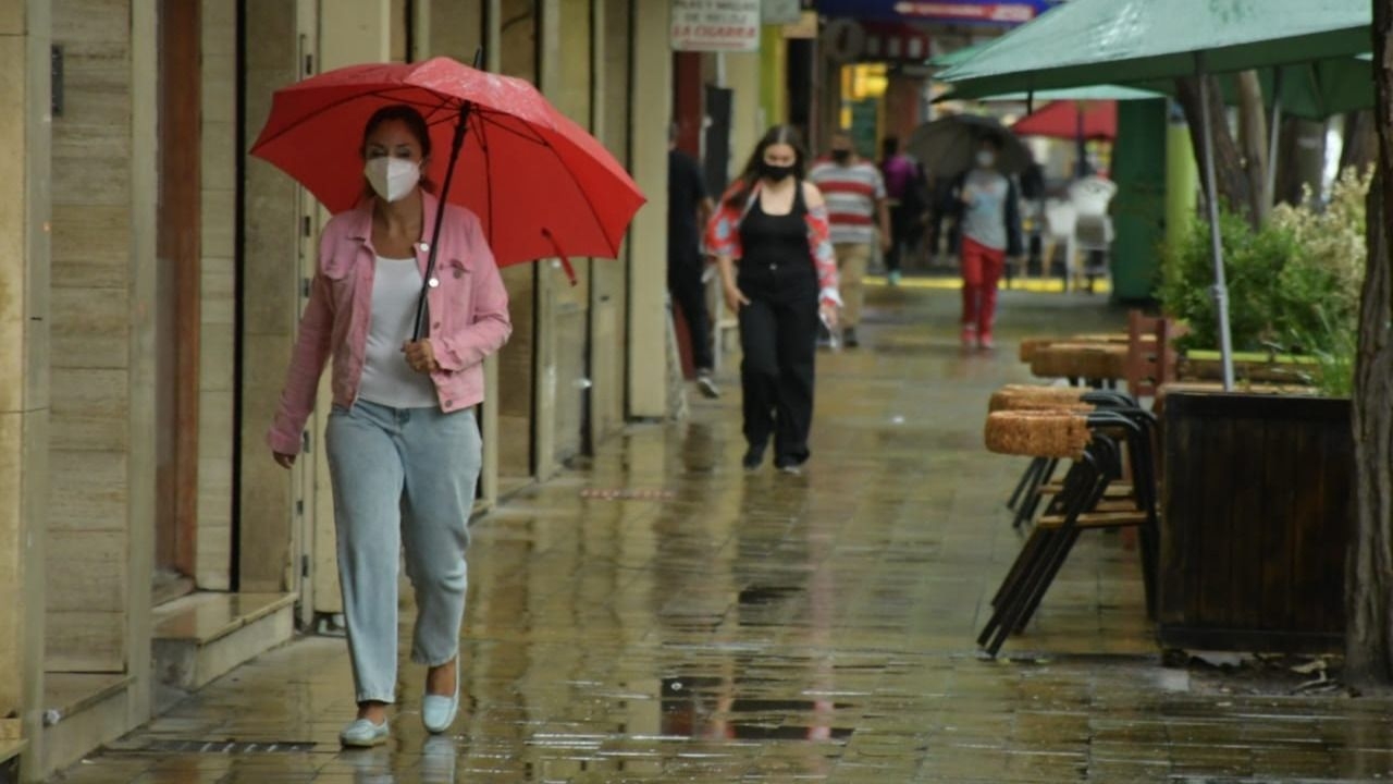 El comienzo de semana estará marcado por el frío y ¿lluvia?