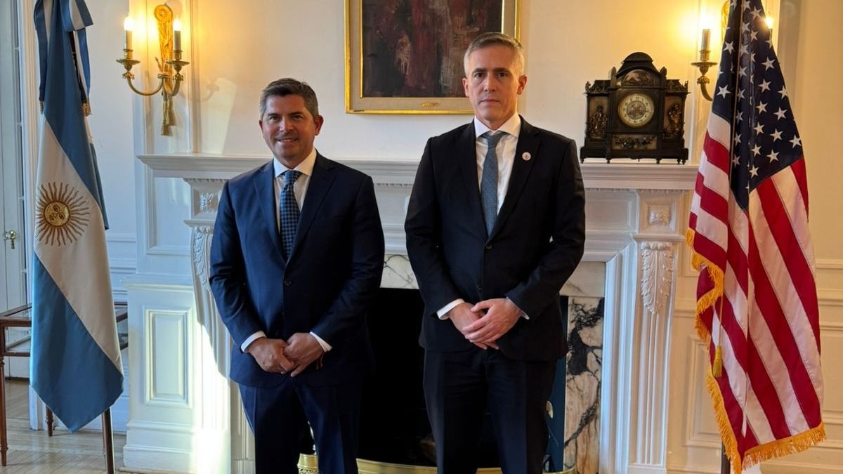 Orrego, primer gobernador de San Juan en la asunción del presidente de ...