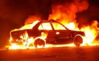 Zonda: encontraron en llamas el auto robado en Rivadavia