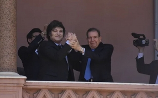 Milei afirmó que Edmundo González debe asumir la Presidencia de Venezuela