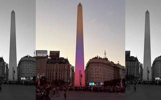 Miles de venezolanos en Buenos Aires celebraron en el Obelisco la captura de Nicolás Maduro