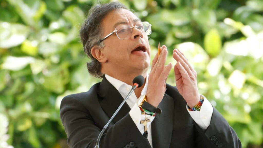 Trump advierte a Petro: "Cuídate el trasero" tras captura de Maduro