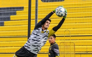 Un arquero argentino sufrió un paro cardíaco en pleno entrenamiento
