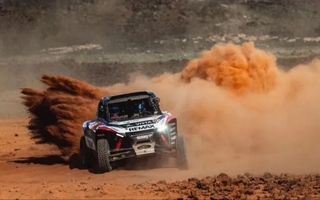 Benavides y el sanjuanino Sisterna hicieron historia en el Dakar