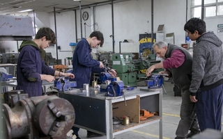 Más alumnos que aulas: las escuelas técnicas de San Juan registran una demanda histórica