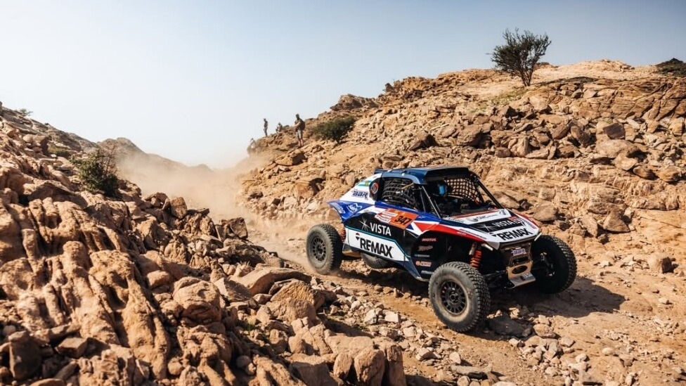 Dakar 2026: Sisterna y Benavides fueron segundos en la exigente etapa 9
