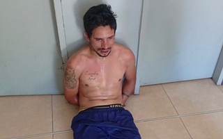 Rompió una ventana para robar una bicicleta, huyó pero terminó detenido