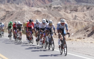 Arranca el Tour del Sol 2026 con 300 ciclistas en rutas sanjuaninas 