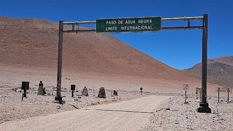 Paso de Agua Negra: dos hombres detenidos por intentar cruzar municiones