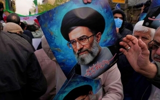 Irán cerró su espacio aéreo por temor a un ataque de Estados Unidos