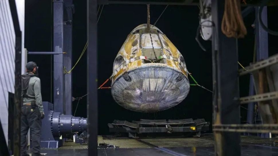 Regresan a la Tierra los astronautas de la misión Crew-11 tras una emergencia médica