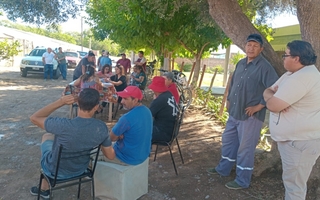 Asistencia técnica a productores afectados por la falta de riego en Albardón