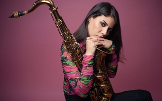 Melissa Aldana llega por primera vez a San Juan para el Festival Nacional de Jazz