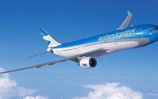 Aerolíneas Argentinas confirmó que habrá vuelos directos a EE.UU. por el Mundial