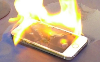 A un joven le explotó su celular y sufrió quemaduras en el 60% del cuerpo