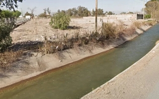Un menor se cayó al canal Benavídez y lo buscan desesperadamente: lo habrían empujado sus amigos