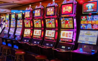 Una mujer de 73 años jugaba al casino, se descompuso y murió 