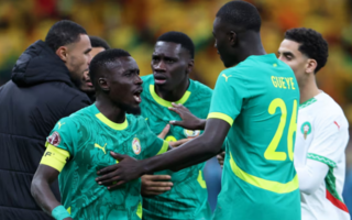 Escándalo arbitral en la final de la Copa África: Senegal se fue, volvió y fue campeón