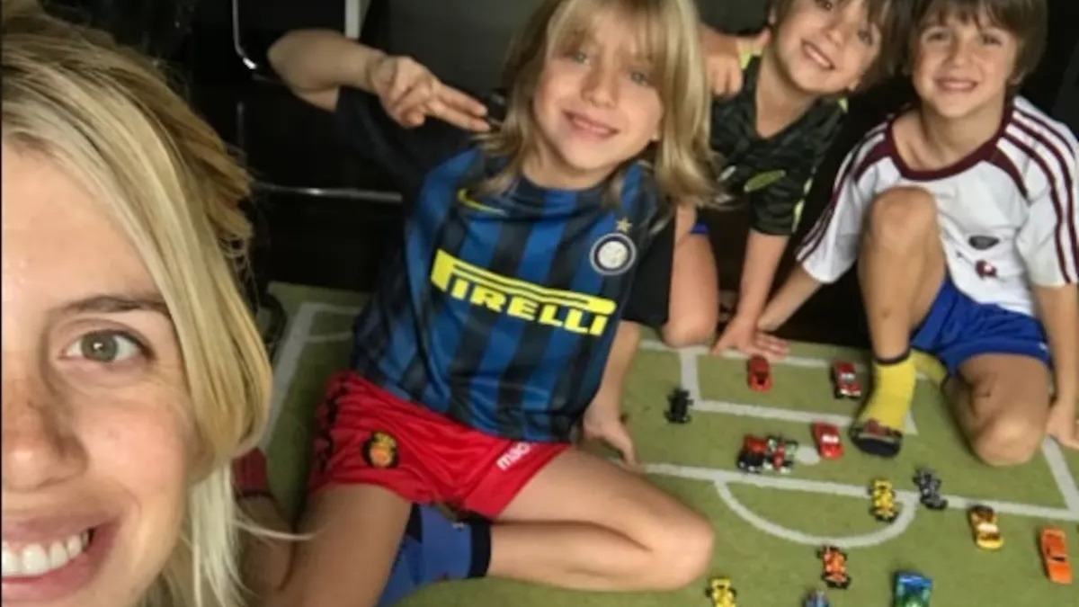 Polémica en Instagram: Wanda Nara publica fotos de Mauro Icardi y sus hijas