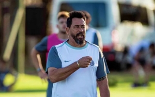 El entrenador de Olimpia valoró la prueba ante Boca: “Te ponen en aprietos”