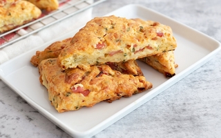 Receta de scones de jamón y queso: paso a paso fácil