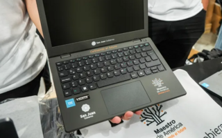 El Gobierno validará las netbooks escolares al inicio de clases para evitar reventas