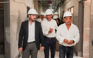 Orrego supervisó las obras de remodelación integral en el Hospital Marcial Quiroga