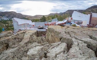 Comodoro Rivadavia declaró emergencia geológica y hay 300 evacuados