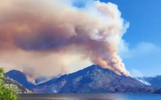 Chubut vuelve a alertar por incendios que se reavivan con el calor