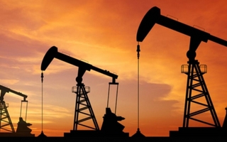 Los precios del petróleo suben por tensiones de Trump sobre Groenlandia