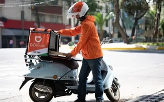 DiDi: aceptó un viaje en Rawson y cuando llegó le robaron la moto