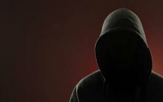 Encapuchados le robaron más de $1 millón a un hombre en su propia casa