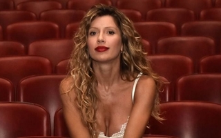 Denunciaron a Laurita Fernández y le reclaman millones de pesos: por qué