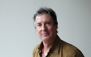 Murió Rob Hirst, baterista de Midnight Oil y cofundador de la banda