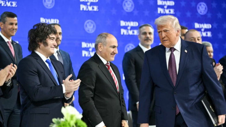 "Vamos a tener paz en el mundo": Trump, en Davos