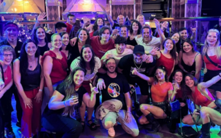 Una propuesta para luchar contra la soledad: cruceros de solos y solas para encontrar pareja