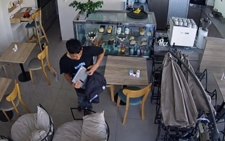 Robo exprés en un café de Capital: entraron y huyeron en 20 segundos