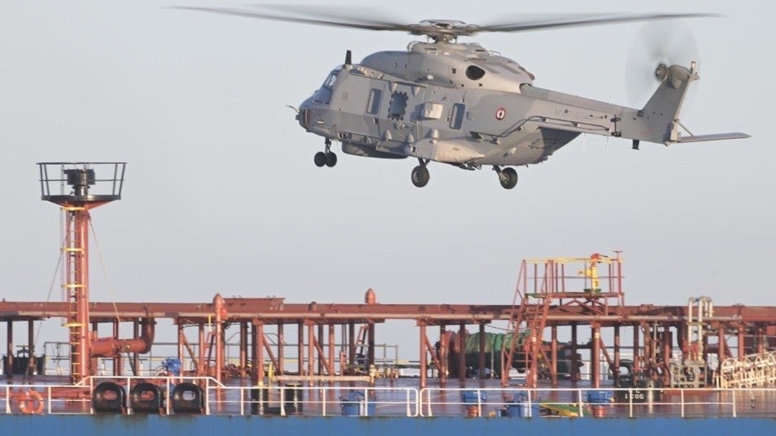 Francia detiene un petrolero ruso en el Mediterráneo