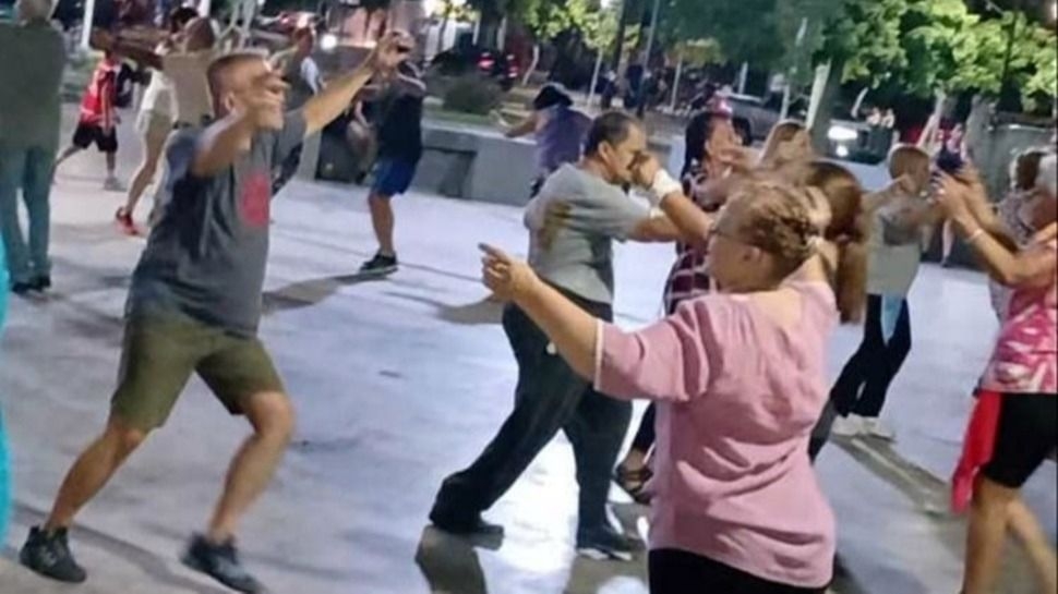 Ritmos, danzas y juegos para pasar el verano en familia