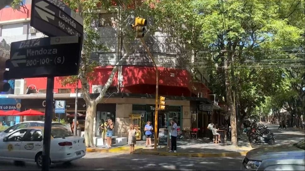 Denuncian una presunta estafa por un edificio histórico del microcentro