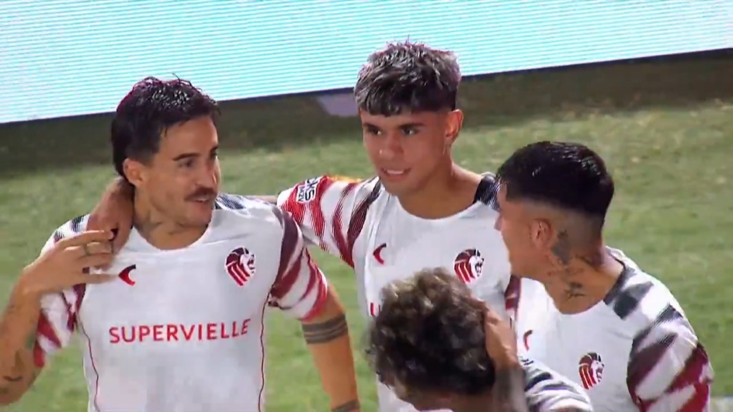 El sanjuanino Fabricio Pérez salva a Estudiantes con un gol en Avellaneda