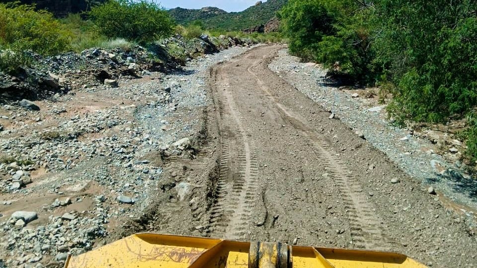 Rehabilitan un camino afectado por el temporal en Jáchal