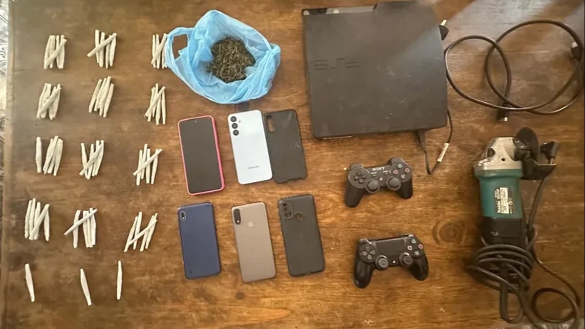 Detuvieron a un menor por el robo a un club y le secuestraron una gran cantidad de droga