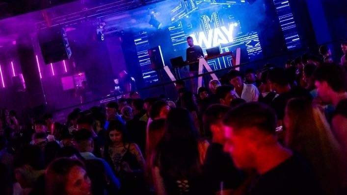 Agresor de la Misa de Omega sigue prófugo tras amagar con entregarse