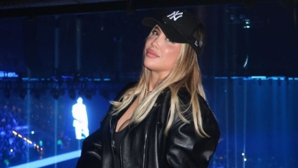¡Beso en la panza y compras de bebé! ¿Se viene el hijo de Wanda Nara?