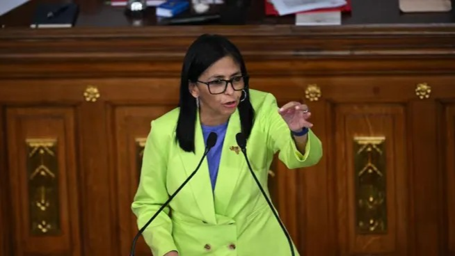 “Basta de órdenes de Washington”: Delcy Rodríguez sobre política interna venezolana