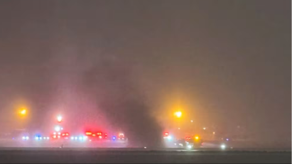 Un avión con ocho personas se estrelló al despegar en Estados Unidos