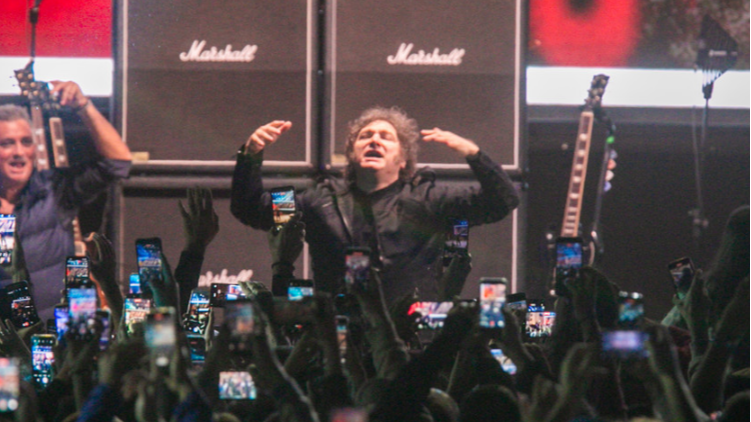 Milei apuntó contra empresarios que “hacen negocios turbios con el Estado”